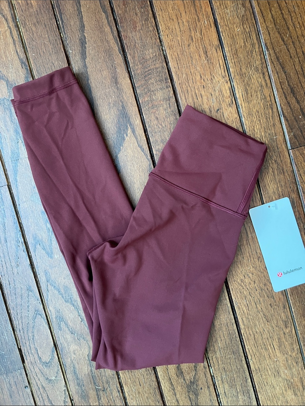 Lululemon Savannah Red Wunder Train High Rise Leggings Size 4 NWT RARE GEM